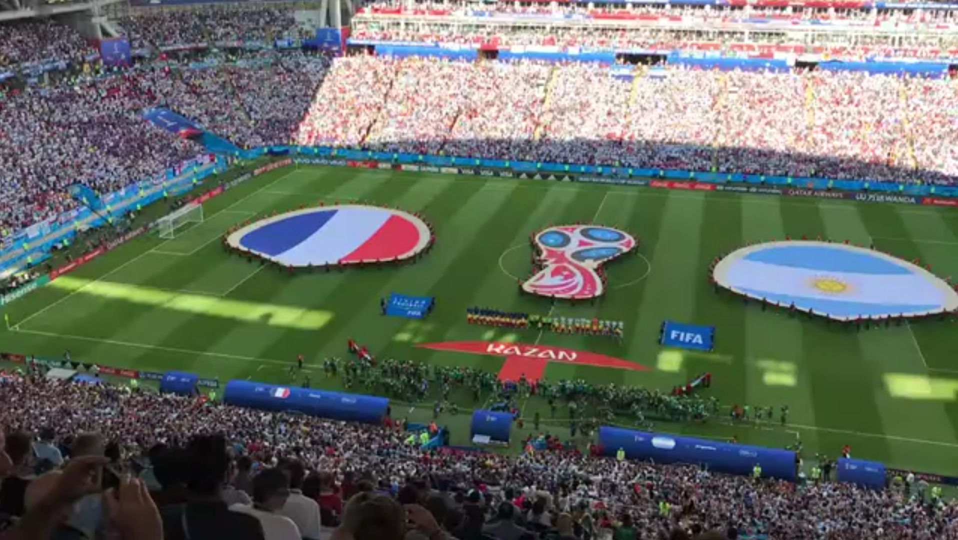 在高
